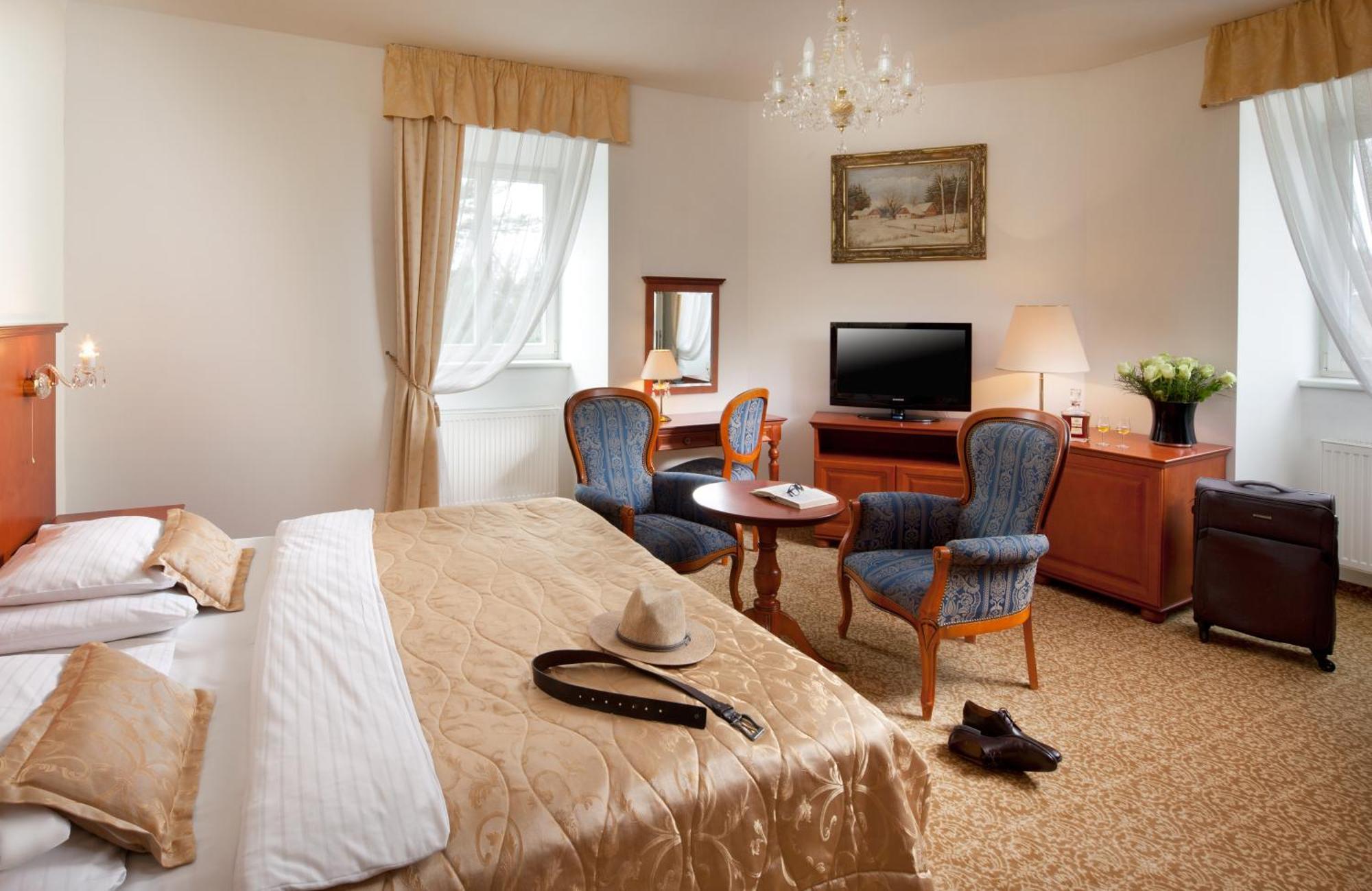 Imperial Spa&Kurhotel Frantiskovy Lazne Bagian luar foto